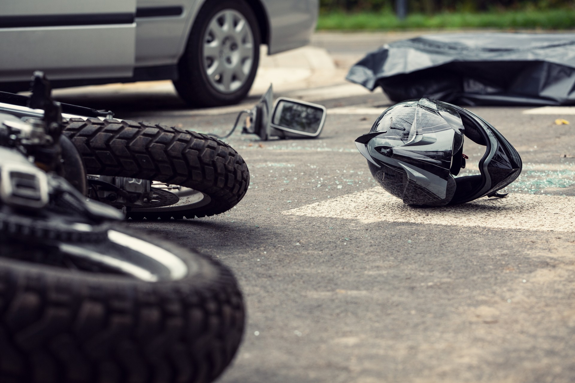 Los Angeles Motorcycle Accident Lawyer » Free Consult | Farzam Law